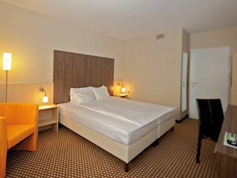 Best Western Smart Hotel Vösendorf Dış mekan fotoğraf